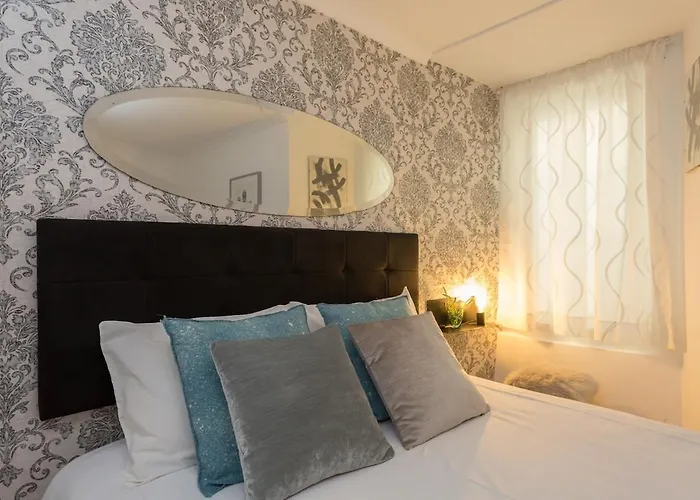 Avenida Cozy In Center