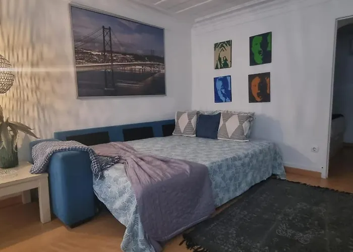 Apartment Avenida Cozy In Center